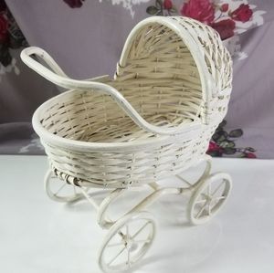 Wicker Rattan Baby Carriage